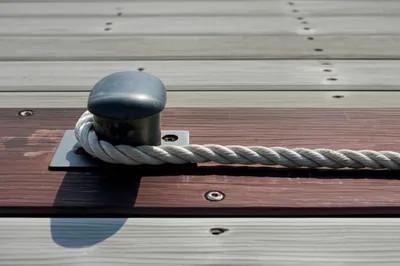 Illustration cleat - Image 1