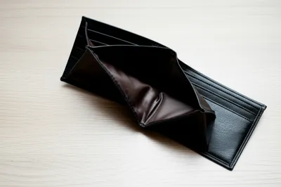 Illustration broke - Image 1