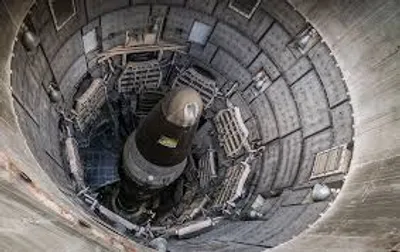 Illustration silo - Image 2