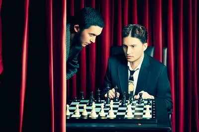 Illustration intrigue - Image 1