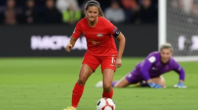 Illustration through - Image 1