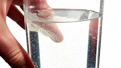 Illustration agitate - Image 1