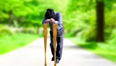 Illustration crutches - Image 1