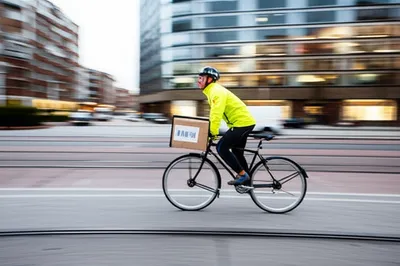 Illustration messengered