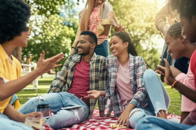 Illustration socialize - Image 1