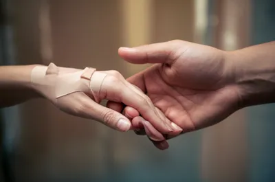 Illustration sympathize - Image 1