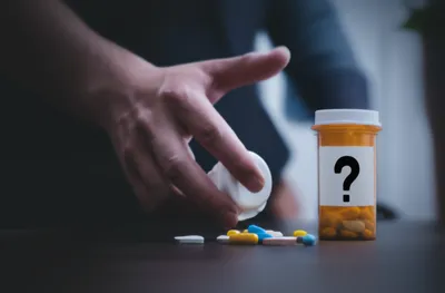 Illustration abusing - Image 1