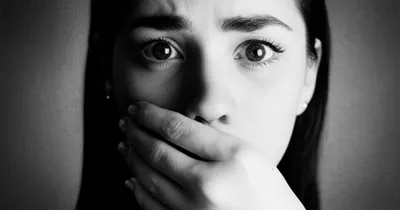 Illustration stifled - Image 1