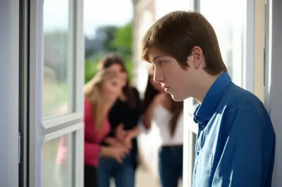 Illustration gated - Image 1