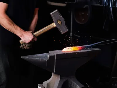 Illustration tilt - Image 1