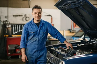 Illustration coverall