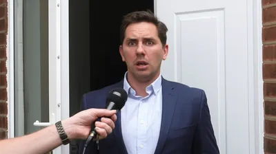 Illustration doorstep - Image 1