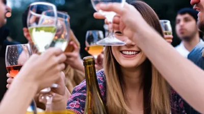 Illustration tt - Image 1