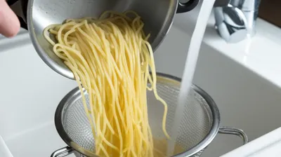 Illustration straining - Image 1