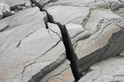 Illustration faulted - Image 1