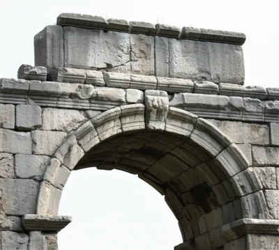 Illustration keystones - Image 1