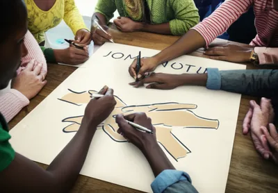 Illustration soliciting - Image 1