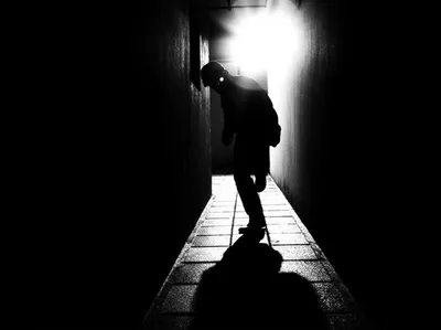 Illustration slinking