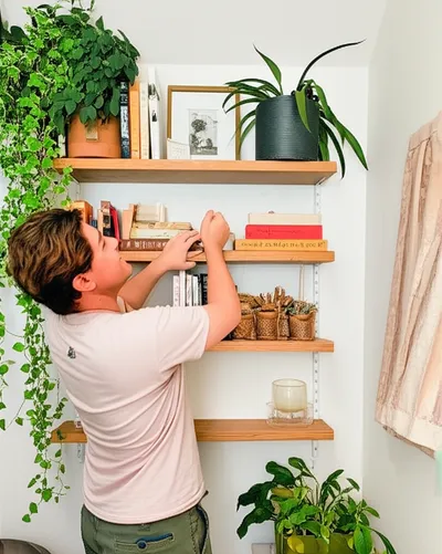 Illustration shelve - Image 1