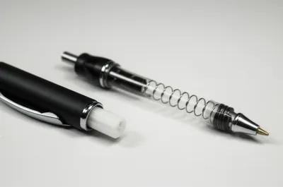 Illustration retractable