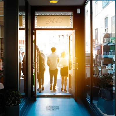 Illustration opening - Image 1