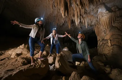 Illustration caves - Image 1