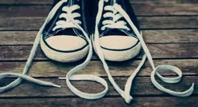 Illustration shoestring - Image 2