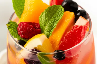 Illustration smash - Image 1