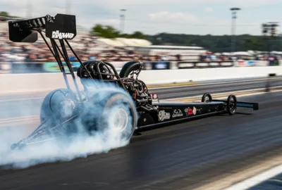 Illustration dragster - Image 1