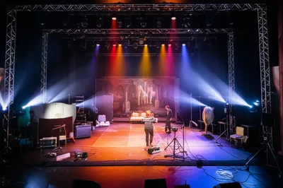 Illustration dressed - Image 1