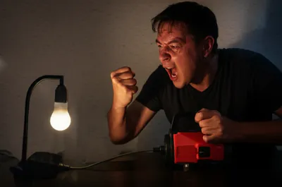 Illustration cranking - Image 1