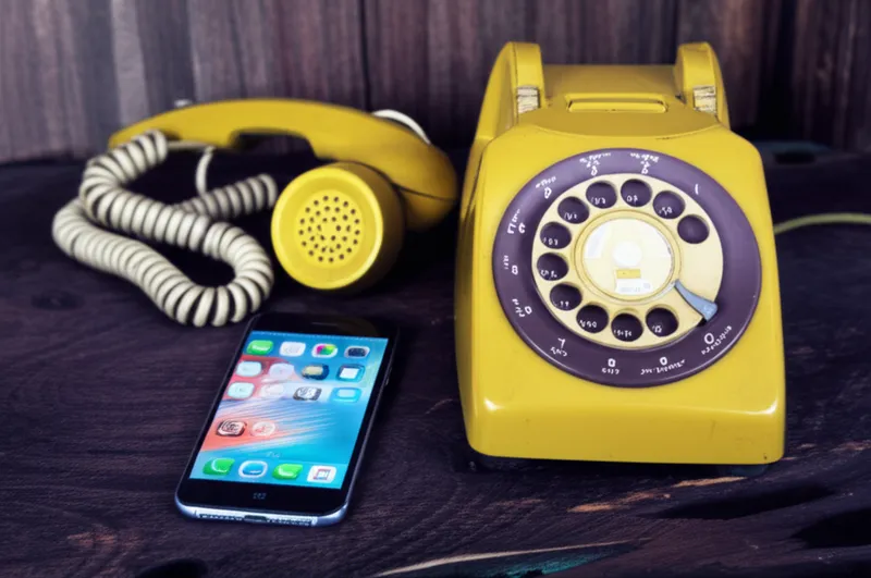 "{antiquated}" 단어의 시각적 그림 - 구식의, 낡은