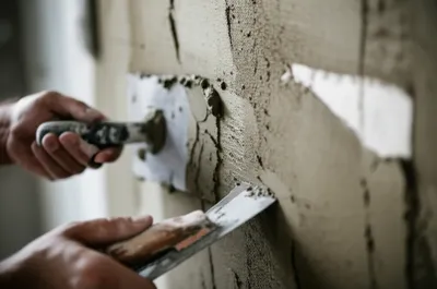 Illustration plasterers - Image 1