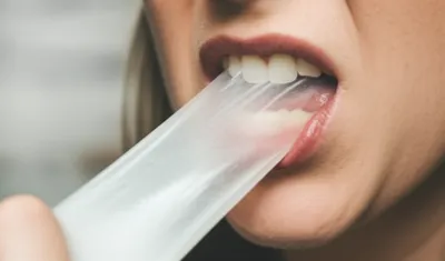 Illustration chews - Image 1