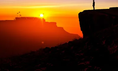 Illustration foreshow - Image 1