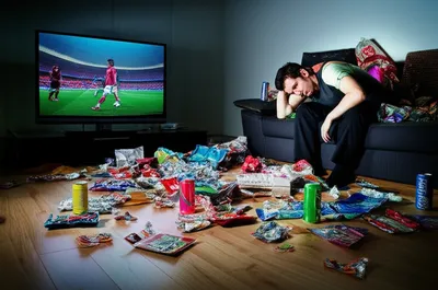 Illustration binge - Image 1