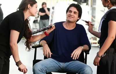 Illustration fluffed - Image 1