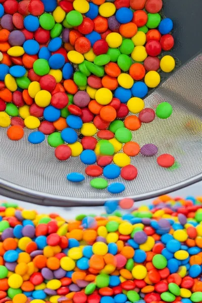 Illustration screening - Image 1