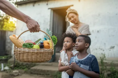 Illustration handouts - Image 1