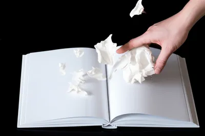 Illustration unwritten - Image 1