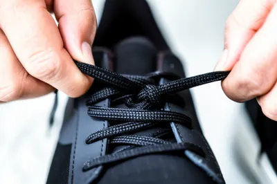 Illustration laces - Image 1