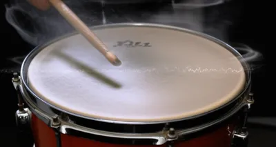 Illustration ruffled - Image 1