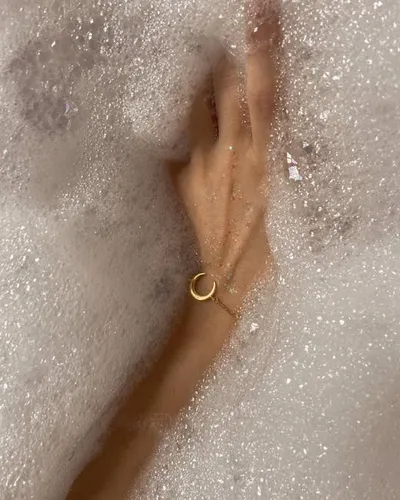 Illustration hydrated - Image 2