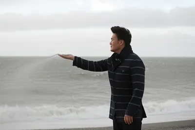 Illustration shakes - Image 1