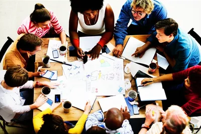 Illustration meeting - Image 1