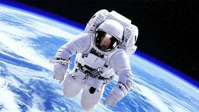 Illustration spacesuit - Image 1