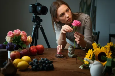 Illustration composed - Image 1