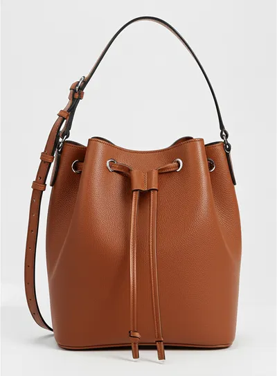 Illustration bucket - Image 1