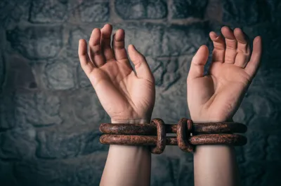 Illustration iron - Image 1