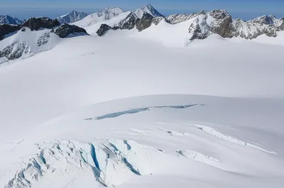 Illustration snowfield - Image 1